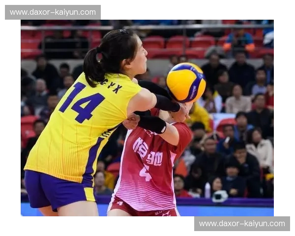 聚光灯下的亚洲德比：中国女排与泰国队的巅峰博弈，不仅仅是身高与速度的较量